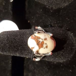 Cream Brown Stone in Heart side Silver Ring Size 7